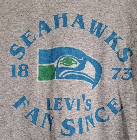 NWT Levis Seattle Seahawks T-Shirt        Size XXL - Picture 1 of 4